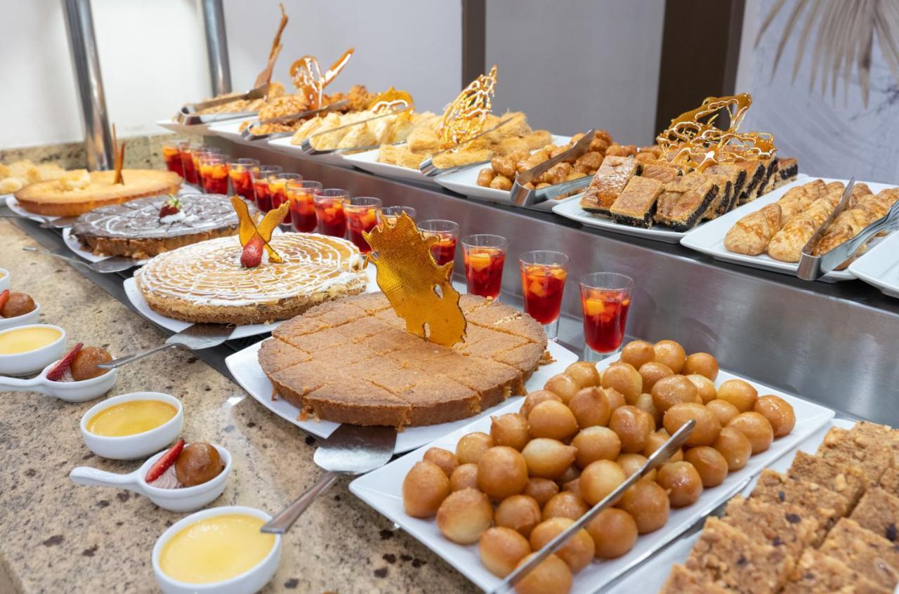 Parrotel Beach Resort Sharm el-Sheikh Exterior photo A dessert buffet